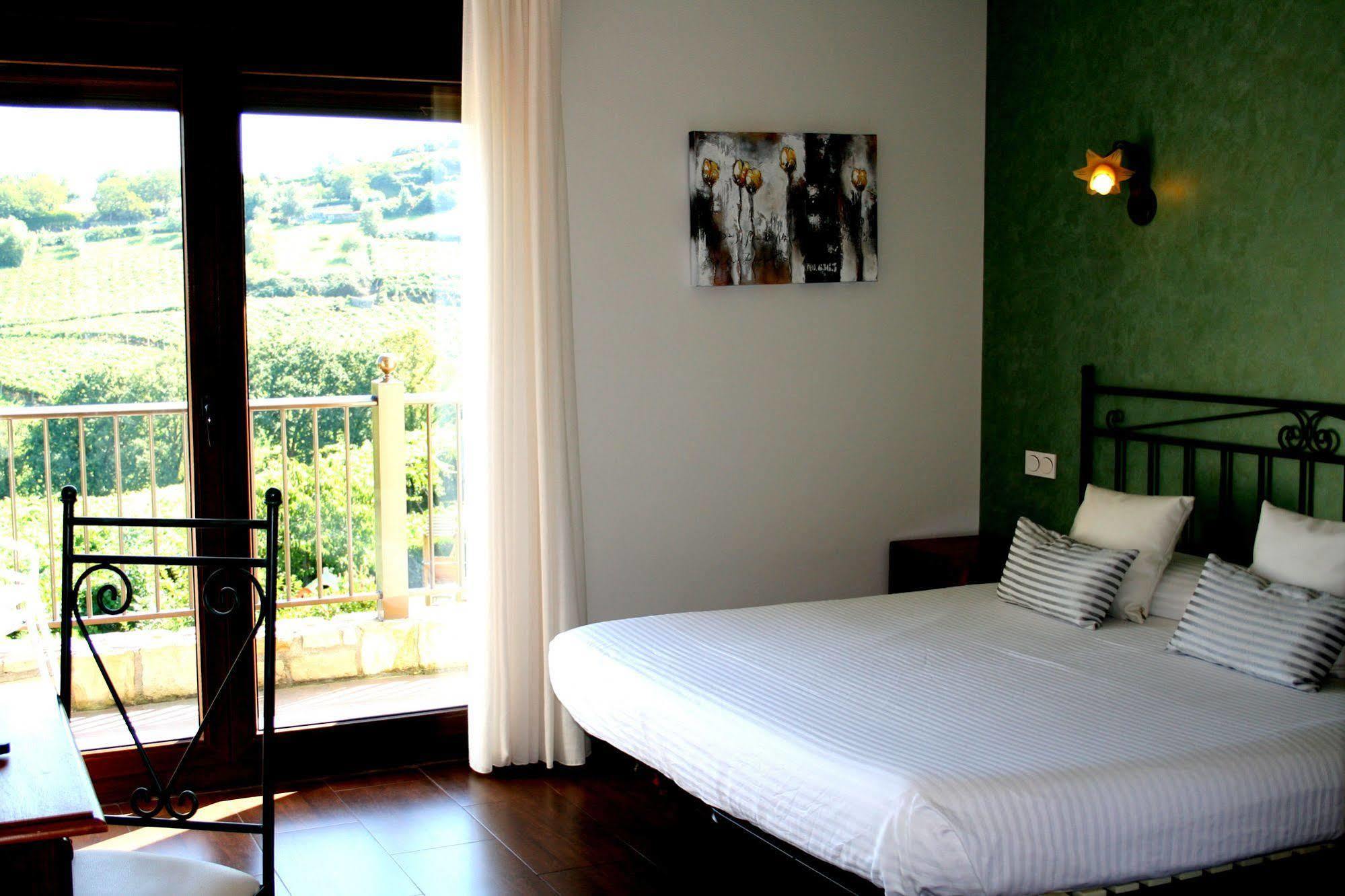 Usotegi Guest House เกตาเรีย ภายนอก รูปภาพ